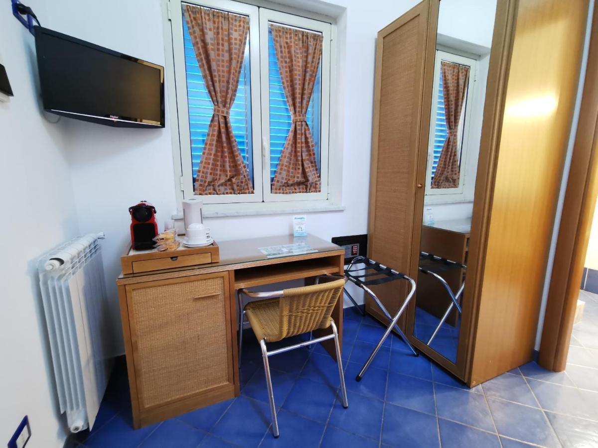Al Baglio Hotel Мондело Екстериор снимка