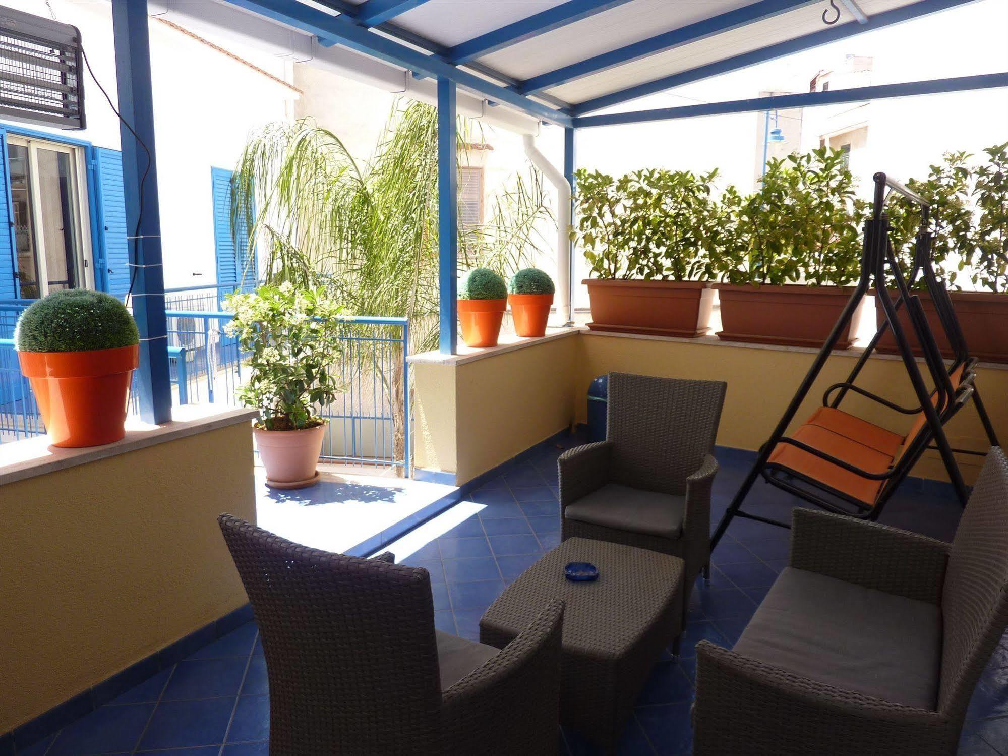 Al Baglio Hotel Мондело Екстериор снимка