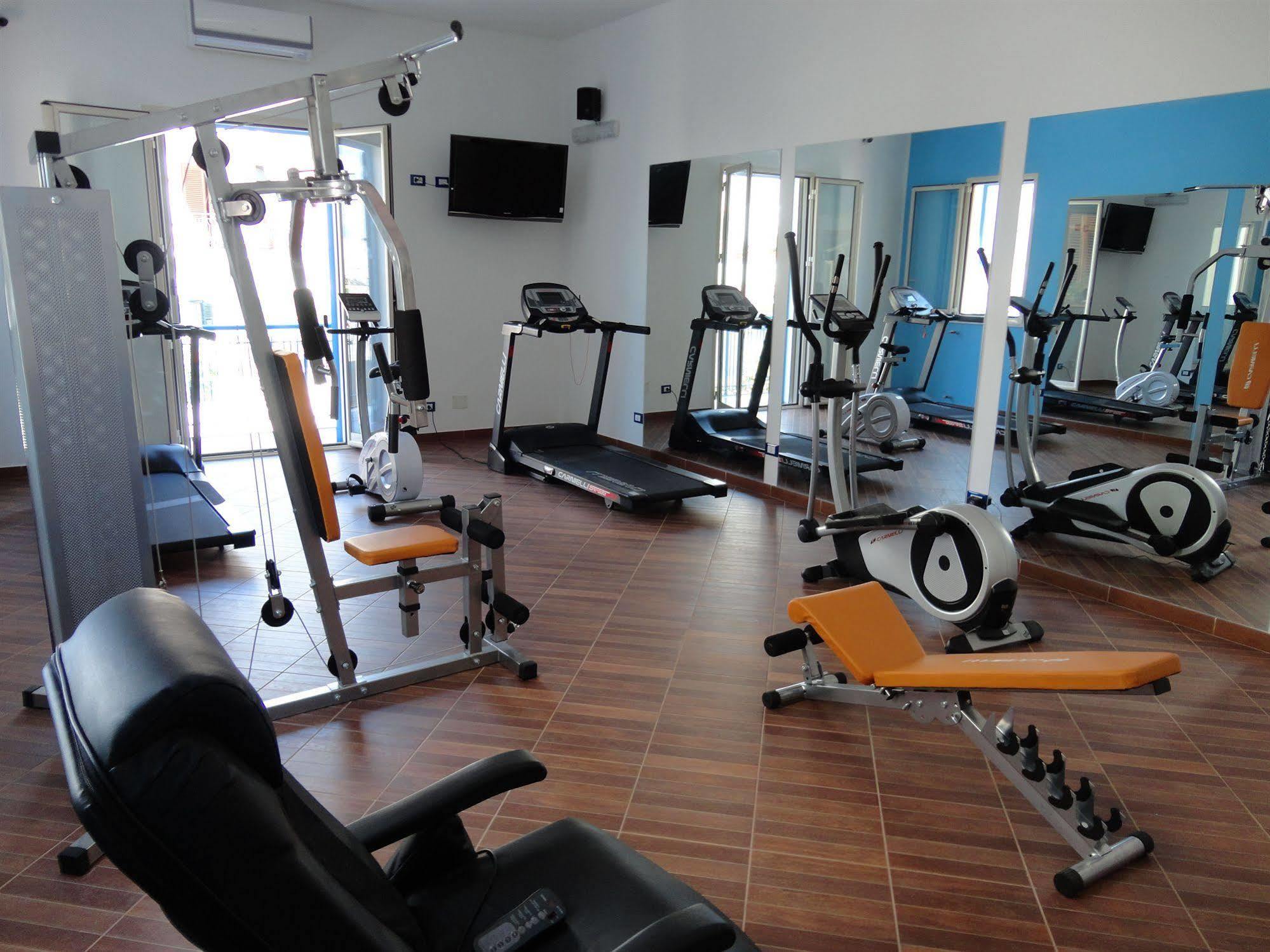 Al Baglio Hotel Мондело Екстериор снимка